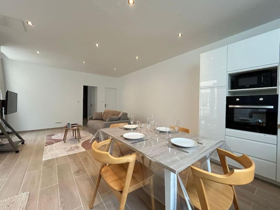 Chez Aya Apartment Epernay Bagian luar foto