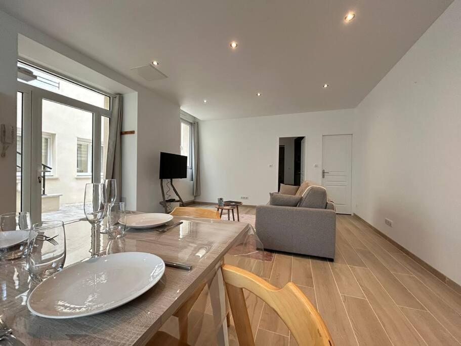 Chez Aya Apartment Epernay Bagian luar foto
